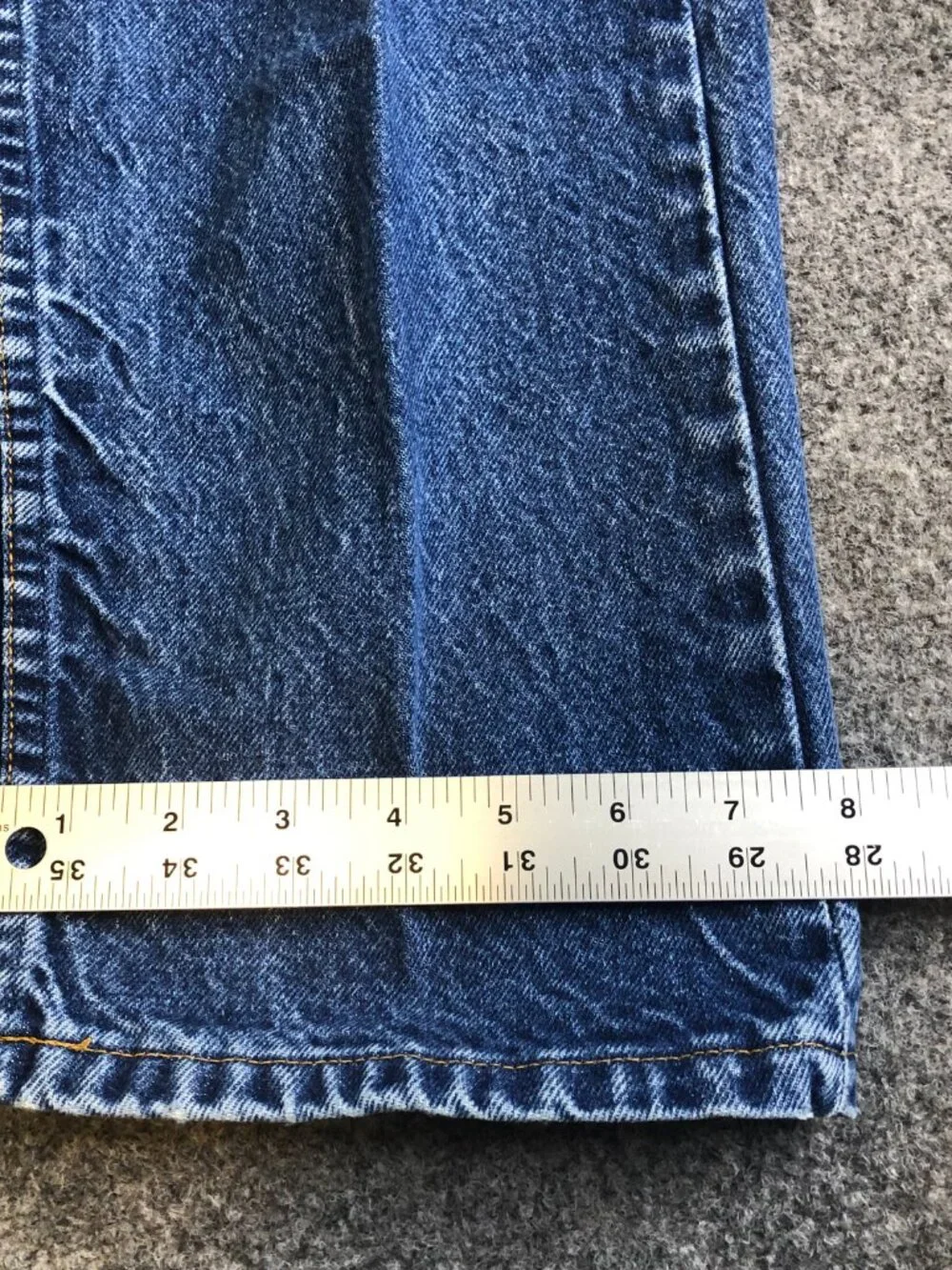 Levis Vintage 80s 90s 505 Jeans Blue 35x32 Straight Leg Mens Orange Tab USA